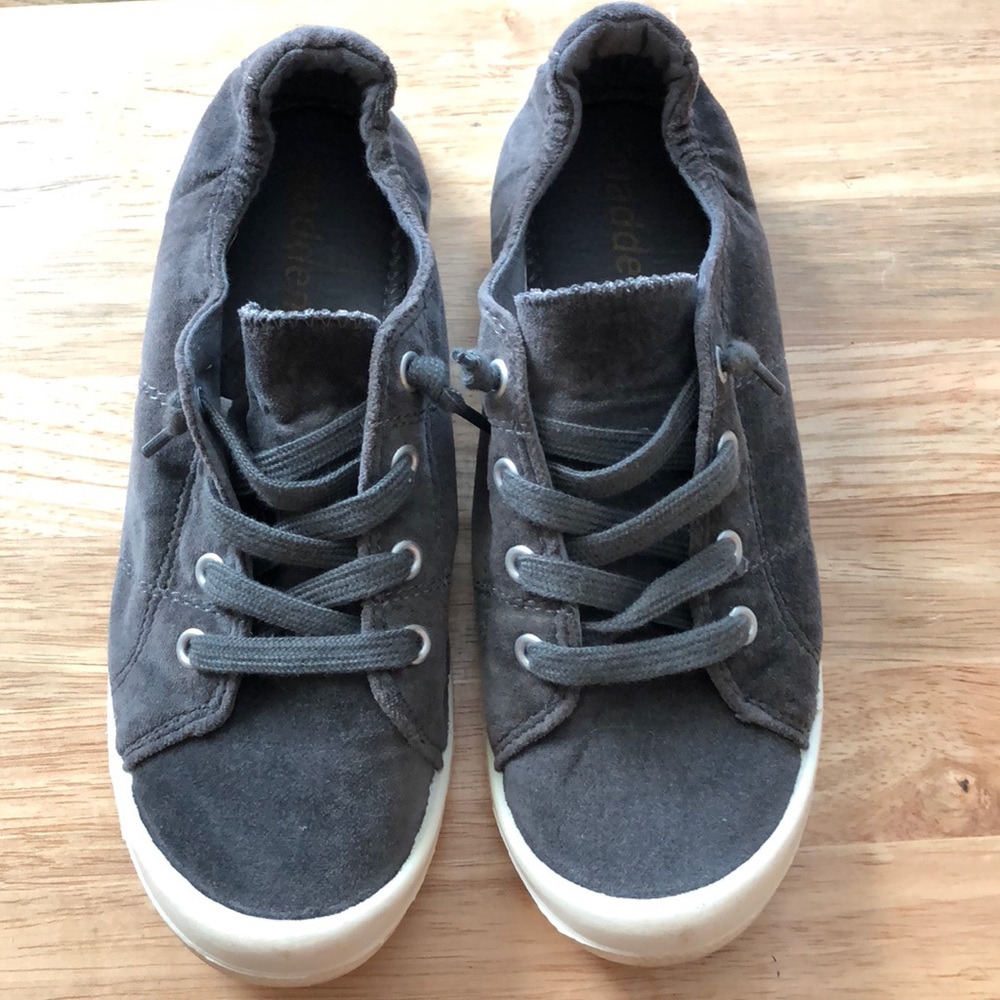 Madden charcoal/gray Shoes size 7